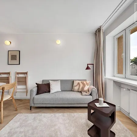 Apartment Cozy Renovated 1-bedroom In Reval